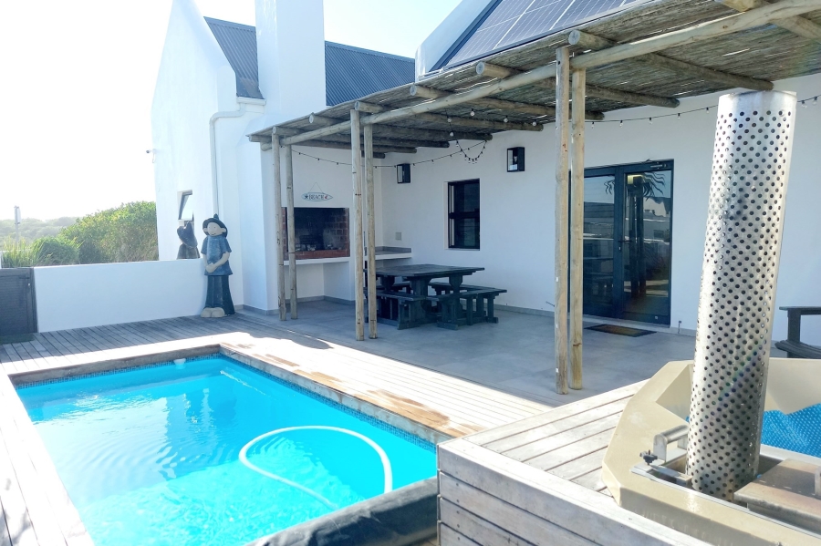 4 Bedroom Property for Sale in Jacobsbaai Western Cape